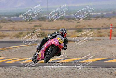 media/Sep-10-2022-SoCal Trackdays (Sat) [[a5bf35bb4a]]/Turn 11 (11am)/